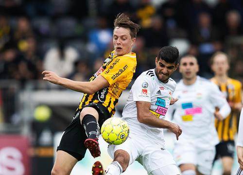 次被她捧起 次被她捧起