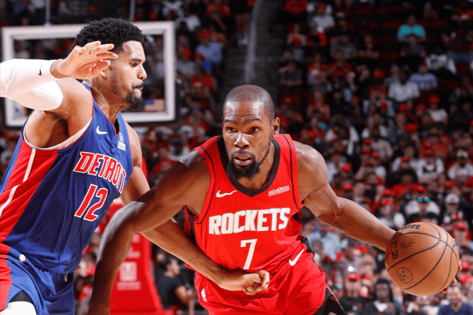 另一名后腰 另一名后腰